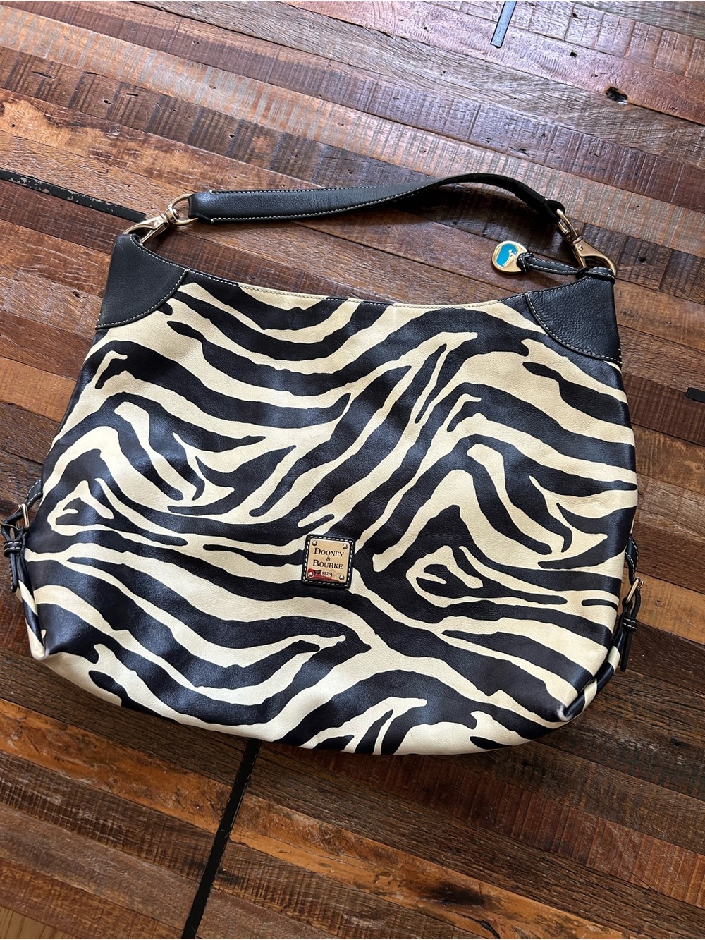 Dooney & Bourke Zebra Large Sac. ZE197 BL.